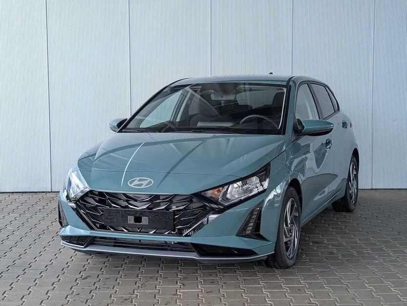 i20