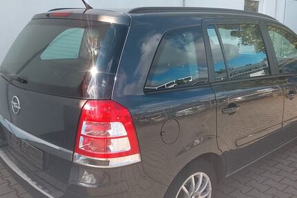 Opel Zafira 150.000 km 5.000 &euro; Bremen 28299