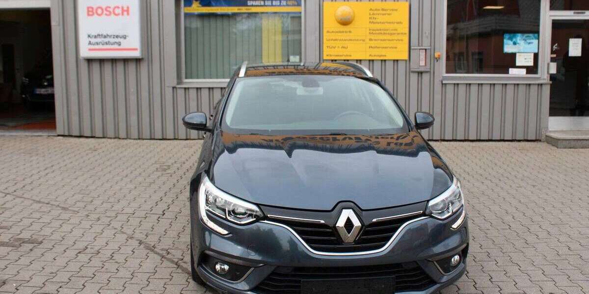 Renault Megane 76.677 km 12.990 &euro; Ingolstadt 85051