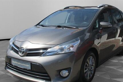 Toyota Verso 105.940 km 15.639 &euro; Greifswald 17489