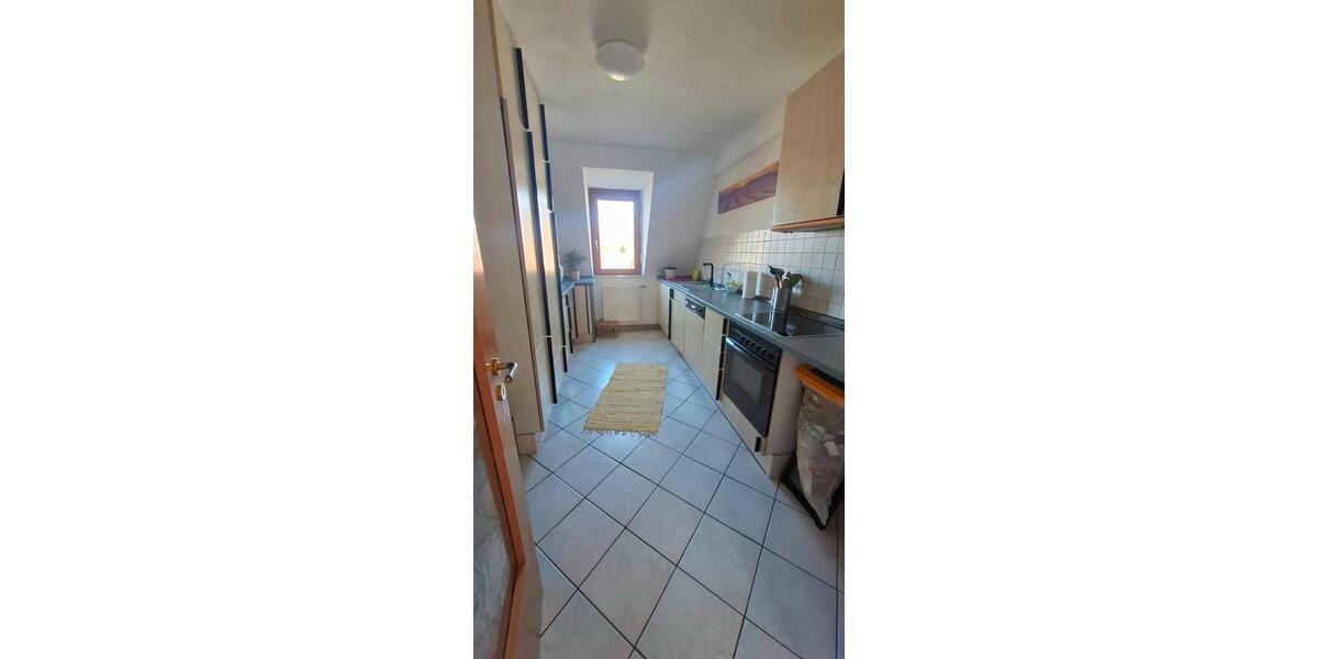 Dachgeschoßwohnung Waldkirch - 5 Zimmer, 122 m&sup2;, 389.000&euro; | Angebot:26312569