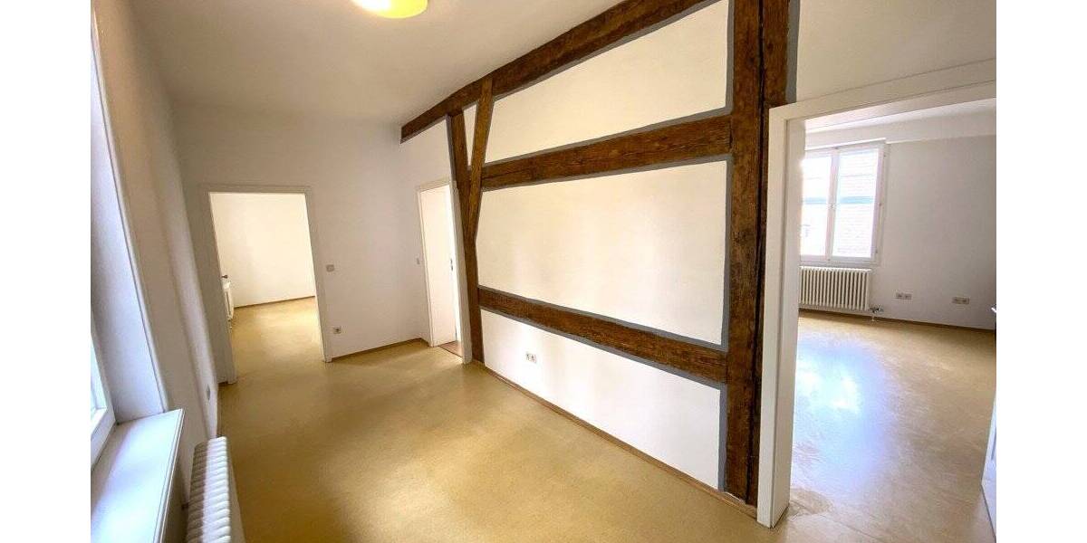 Gewerbeobjekt Nördlingen - 7 Zimmer, 182 m&sup2;, 1.570&euro; | Angebot:25667577