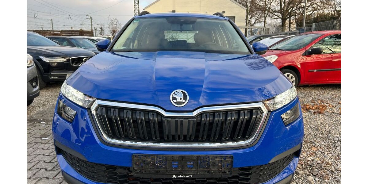 Skoda Kamiq 90.000 km 12.999 &euro; München 81825