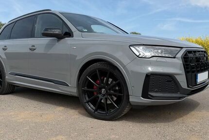 Audi Q7 106.000 km 29.440 &euro; Hennigsdorf 16761