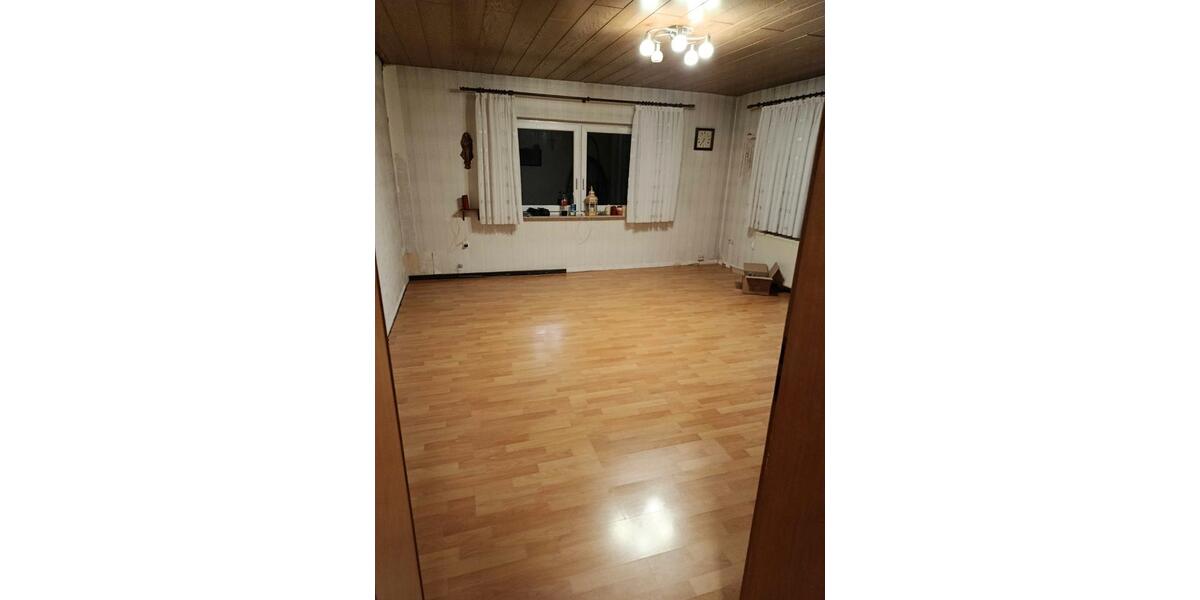 Mehrfamilienhaus, Wohnhaus Hadamar - 8 Zimmer, 255 m&sup2;, 475.000&euro; | Angebot:21712396