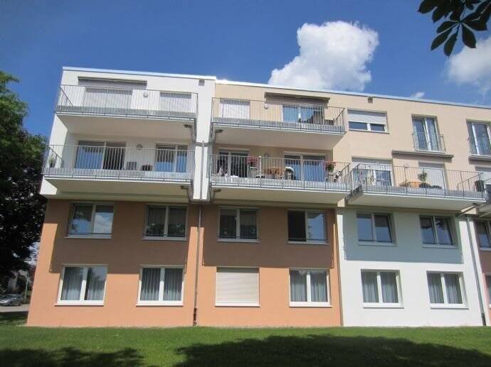 Etagenwohnung Albbruck - 2 Zimmer, 80 m&sup2;, 875&euro; | Angebot:26434289