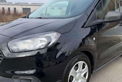 Ford Transit Courier 38.000 km 12.500 &euro; Oberschneiding 94363