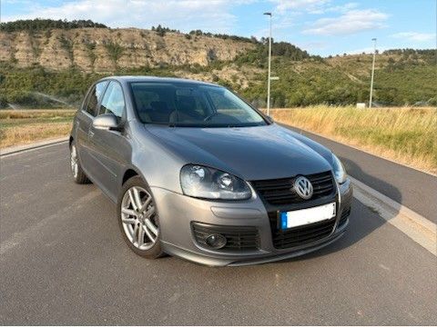 VW Golf 155.000 km 2.890 &euro; Karlstadt 97753