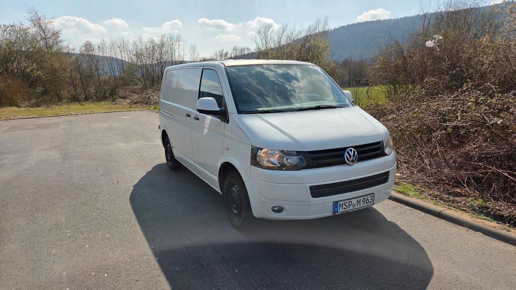 VW T5 Transporter 229.000 km 11.999 &euro; Lohr 97816