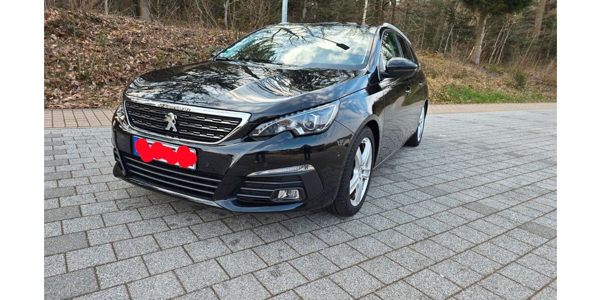 Peugeot 308 208.800 km 6.600 &euro; Neuenbürg 75305