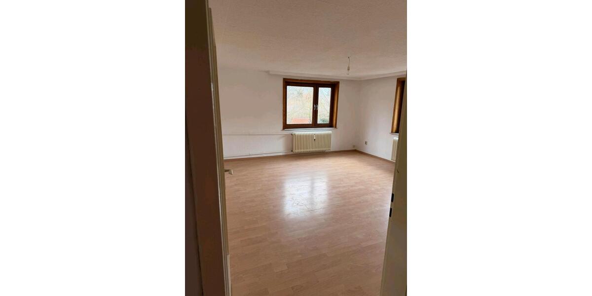 Etagenwohnung Bad Sachsa - 3 Zimmer, 80 m&sup2;, 580&euro; | Angebot:25164507