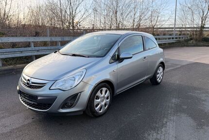 Opel Corsa 155.000 km 2.890 &euro; Herford 32052