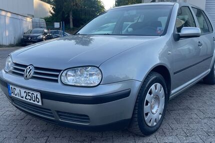 VW Golf 214.000 km 1.390 &euro; Mönchengladbach 41238
