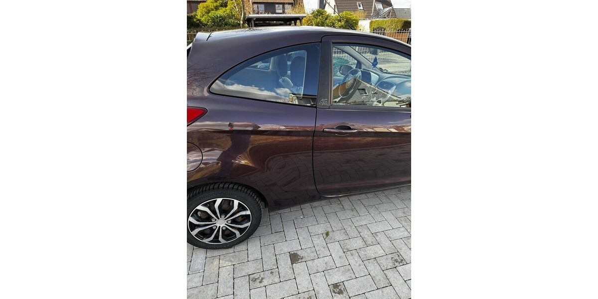 Ford Ka 90.008 km 2.500 &euro; Bremerhaven 27576