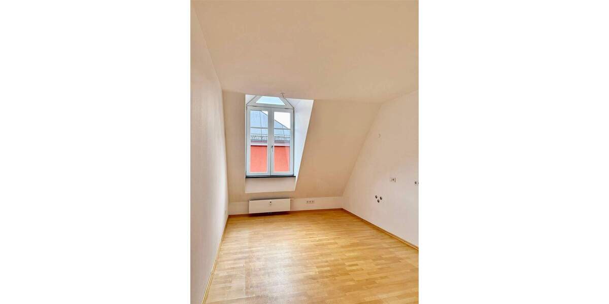 Gewerbeobjekt Murnau a. Staffelsee Murnau - 4 Zimmer, 105 m&sup2;, 1.600&euro; | Angebot:25682687