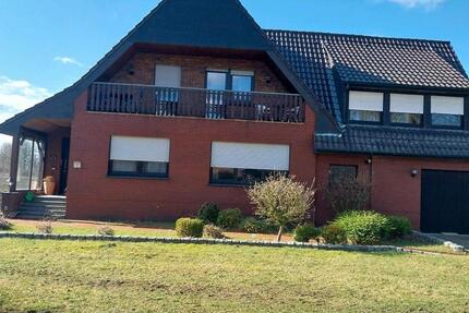 Haus Lingen (Ems) - 7 Zimmer, 235 m&sup2;, 300&euro; | Angebot:25546700