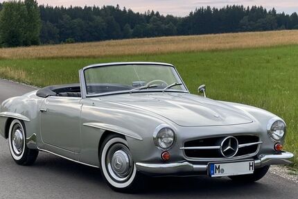Mercedes-Benz 190 16.000 km 139.000 € Grünwald 82031