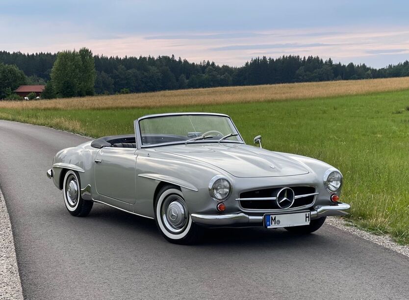 Mercedes-Benz 190 16.000 km 139.000 € Grünwald 82031