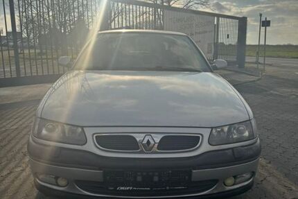 Renault Safrane 276.729 km 1.500 &euro; Enger 32130