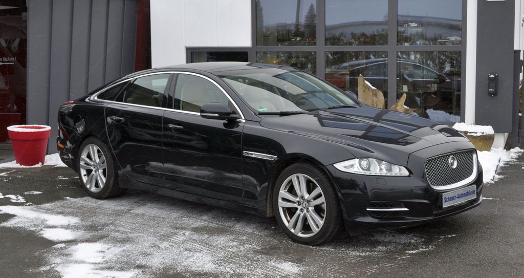 Jaguar XJ 109.900 km 16.900 &euro; Fürth / Sack 90765