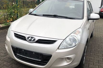 Hyundai i20 155.000 km 2.290 &euro; Zörbig 06780