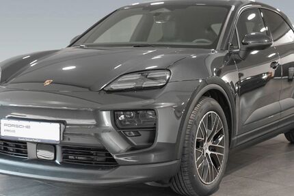 Porsche Macan 14.900 km 86.770 &euro; Frankfurt 60314