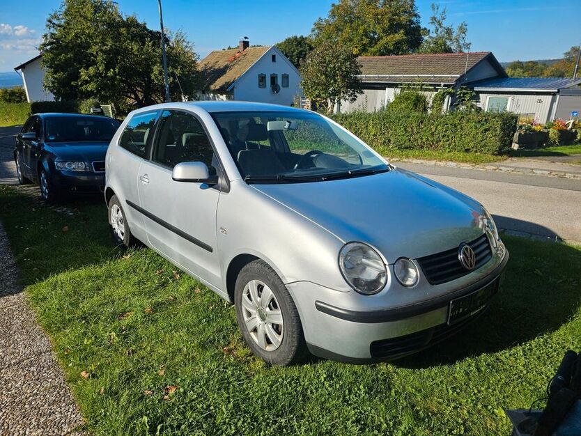 VW Polo 171.800 km 2.350 € Waldmünchen 93449