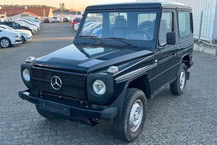 Mercedes G 300