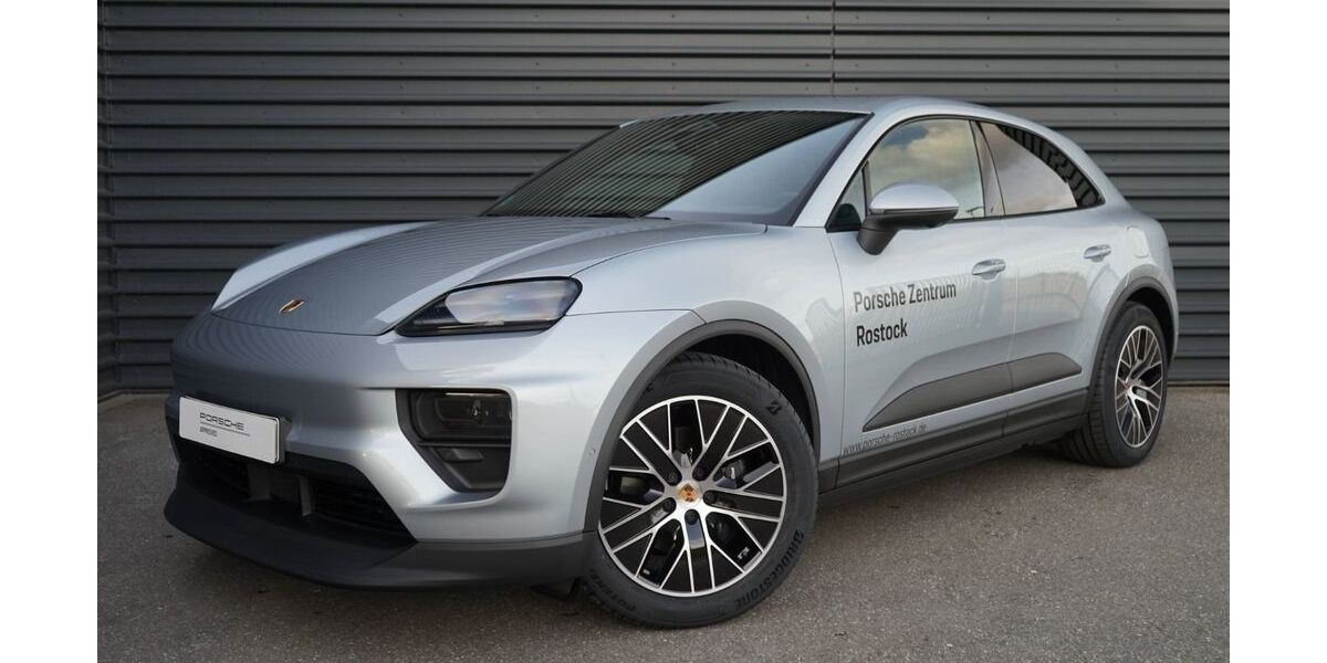 Porsche Macan 3.950 km 94.750 &euro; Papendorf 18059