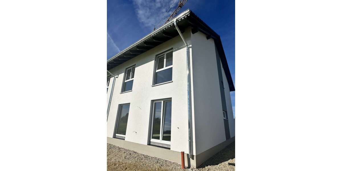 Einfamilienhaus Ergolding - 4 Zimmer, 120 m&sup2;, 1.800&euro; | Angebot:23862760