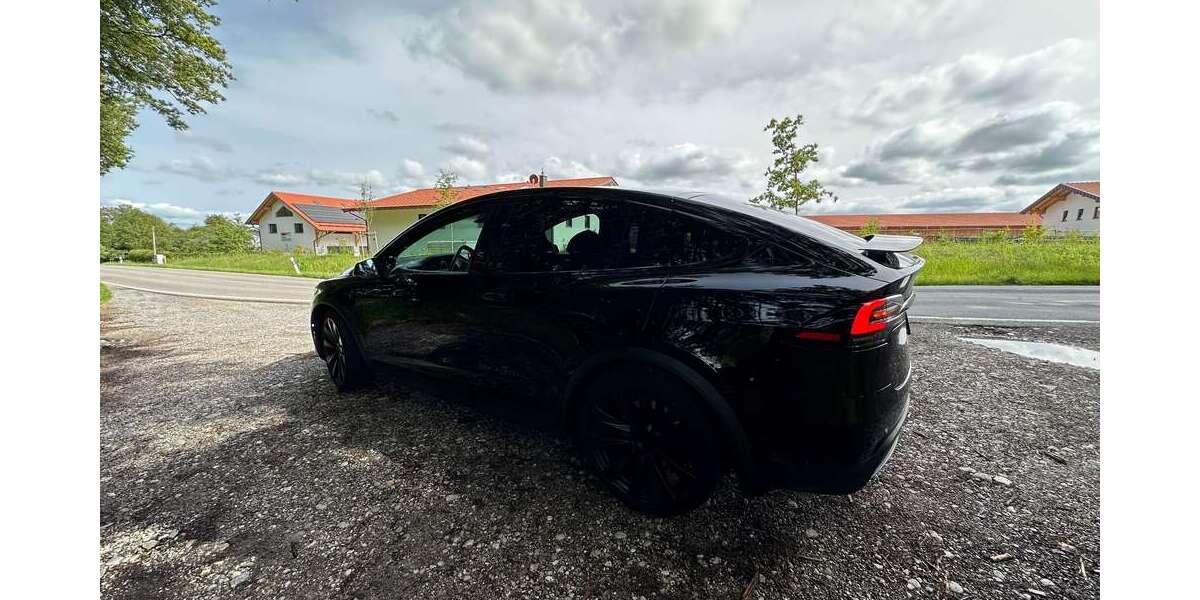 Tesla Model X 50.000 km 74.000 &euro; München, Landeshauptstadt 81379