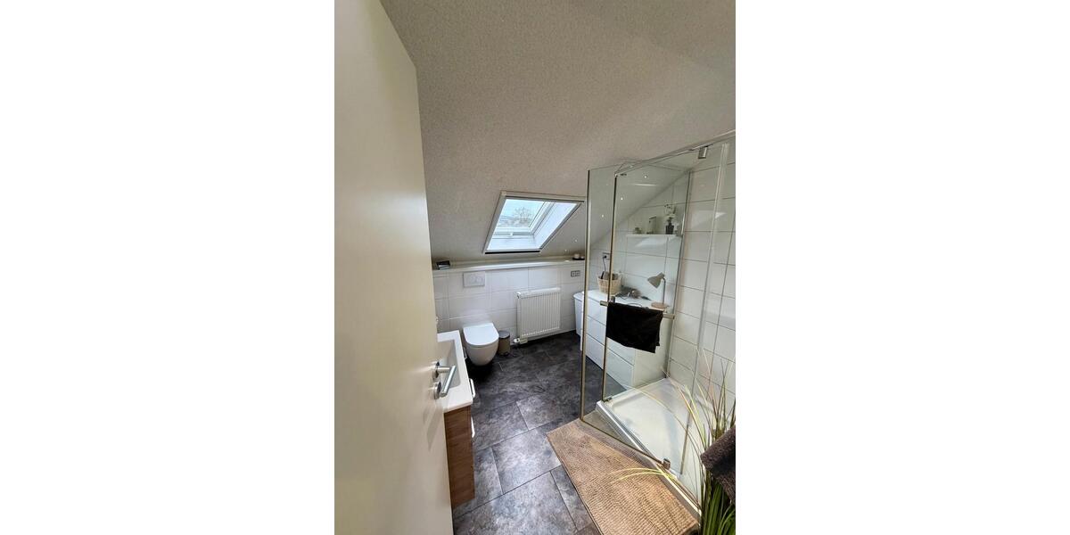 Maisonettenwohnung Wetter (Hessen) - 5 Zimmer, 115 m&sup2;, 1.400&euro; | Angebot:26236780