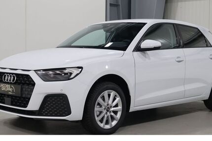 Audi A1 1.111 km 27.430 &euro; Mönchengladbach 41066