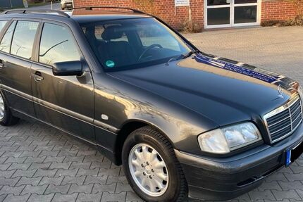 Mercedes-Benz C 220 290.000 km 2.499 &euro; Altdorf 84032