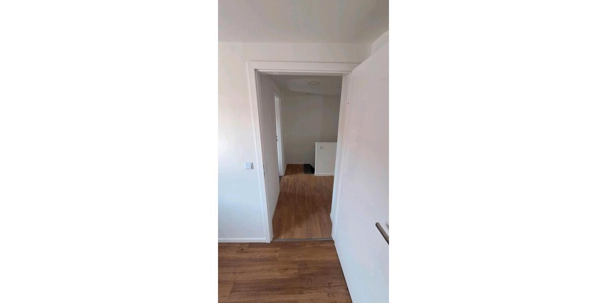 Reihenhaus Bühl - 2 Zimmer, 105 m&sup2;, 1.100&euro; | Angebot:26227249