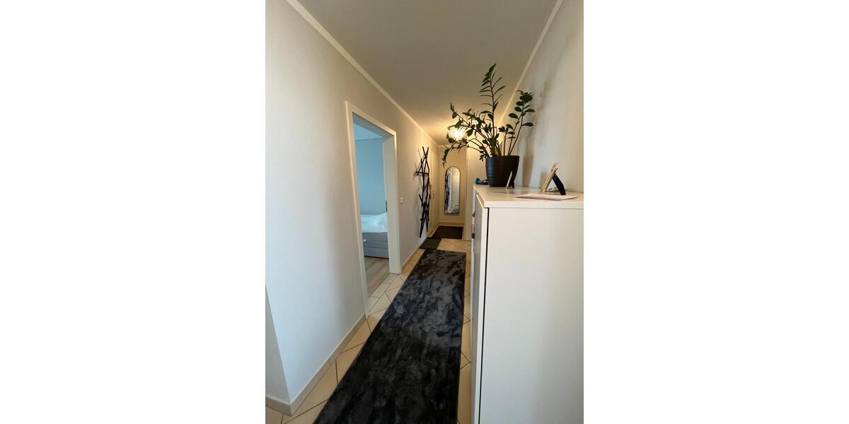 Sonnige 3-Zi-Whg. mit EBK, 2 Balkonen, Wintergarten, von privat 3 zimmer