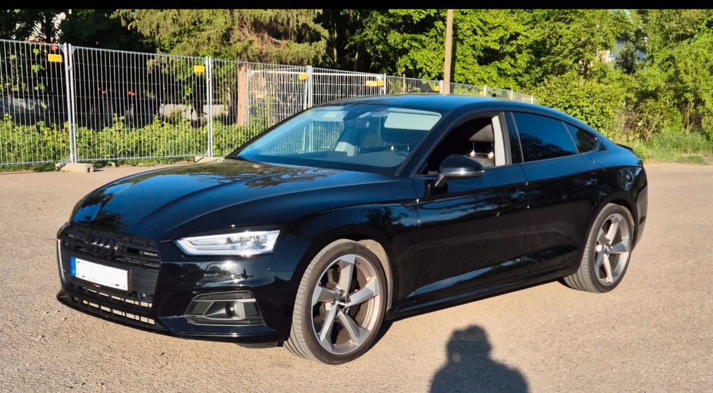 Audi A5 151.000 km 22.900 &euro; Heidenau 01809