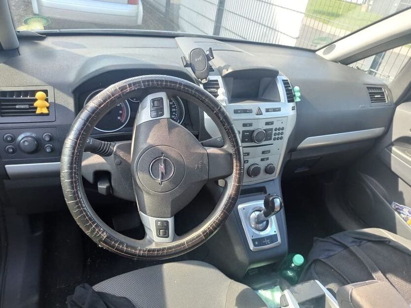 Opel Zafira 228.000 km 850 € Trier 54296