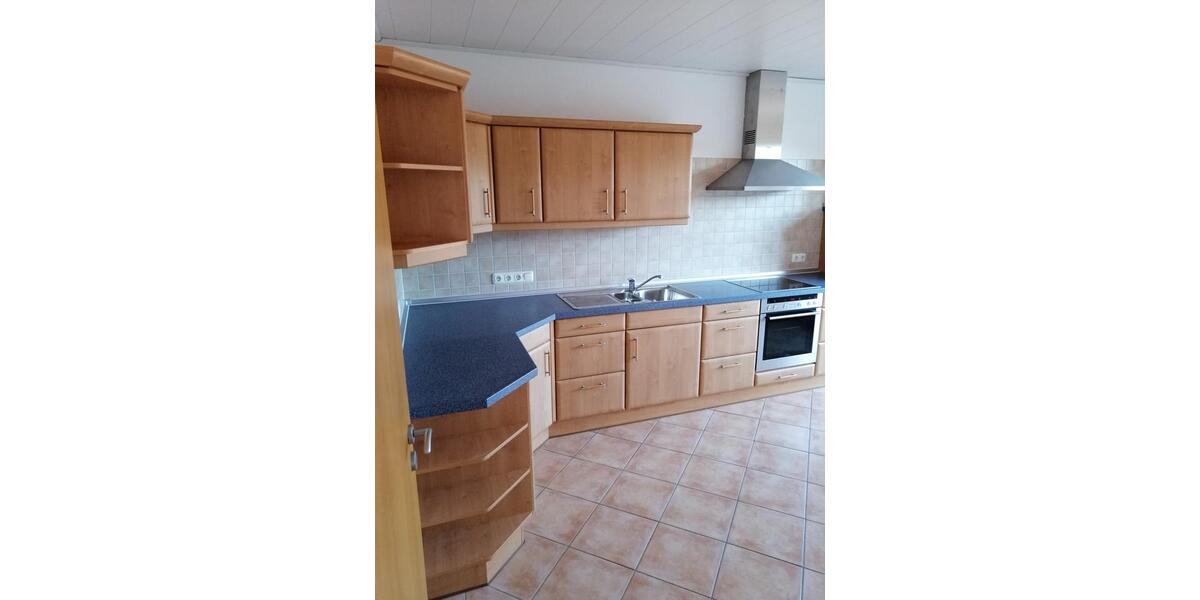 Einfamilienhaus Bösel - 12 Zimmer, 300 m&sup2;, 579.000&euro; | Angebot:27120550