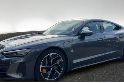 Audi e-tron GT 20.482 km 63.650 € Hamburg 22529