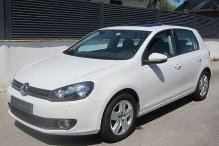 VW Golf 220.000 km 2.790 &euro; Öhringen-Cappel 74613