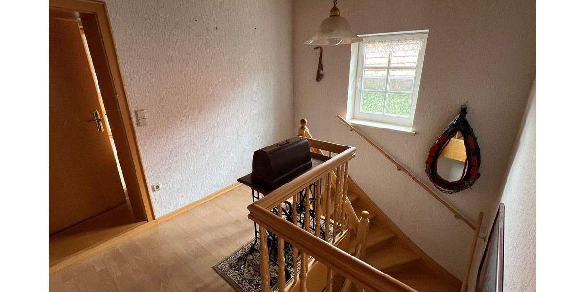 Einfamilienhaus Sontra / Krauthausen Krauthausen - 1 Zimmer, 321 m&sup2;, 249.000&euro; | Angebot:25735912