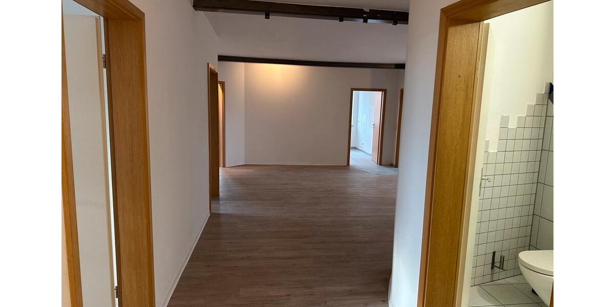 Gewerbeobjekt Hildesheim Oststadt/Stadtfeld - 5 Zimmer, 192 m&sup2;, 790&euro; | Angebot:26086047