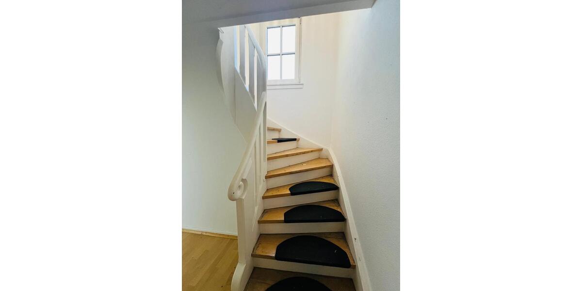 Einfamilienhaus Weinheim - 5 Zimmer, 120 m&sup2;, 2.450&euro; | Angebot:24814190