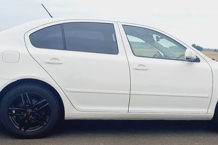 Skoda Octavia 228.000 km 3.990 &euro; Oderberg 16248