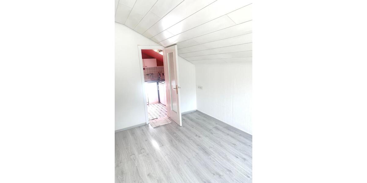 Dachgeschoßwohnung Bad Liebenzell - 1.5 Zimmer, 54 m&sup2;, 115.000&euro; | Angebot:26942472