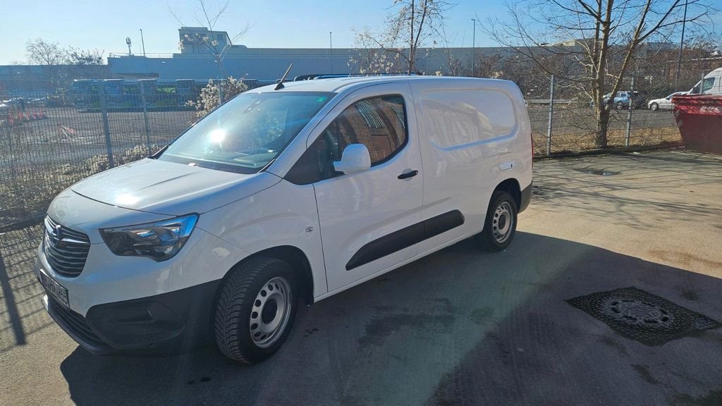 Opel Combo 91.000 km 10.800 &euro; Berlin 12277