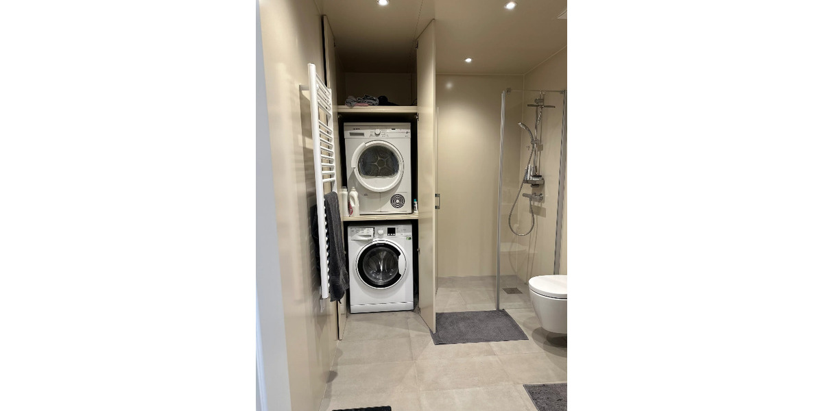 2 Zimmer Wohnung - kernsaniert - inkl. neuer Einbauküche - 1- Schwaig Bei Nürnberg Nürnberg | Angebot:24808426