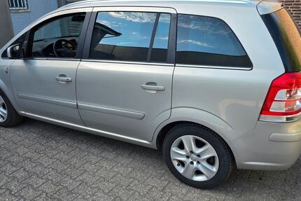 Opel Zafira 125.000 km 6.950 &euro; Mönchengladbach 41238