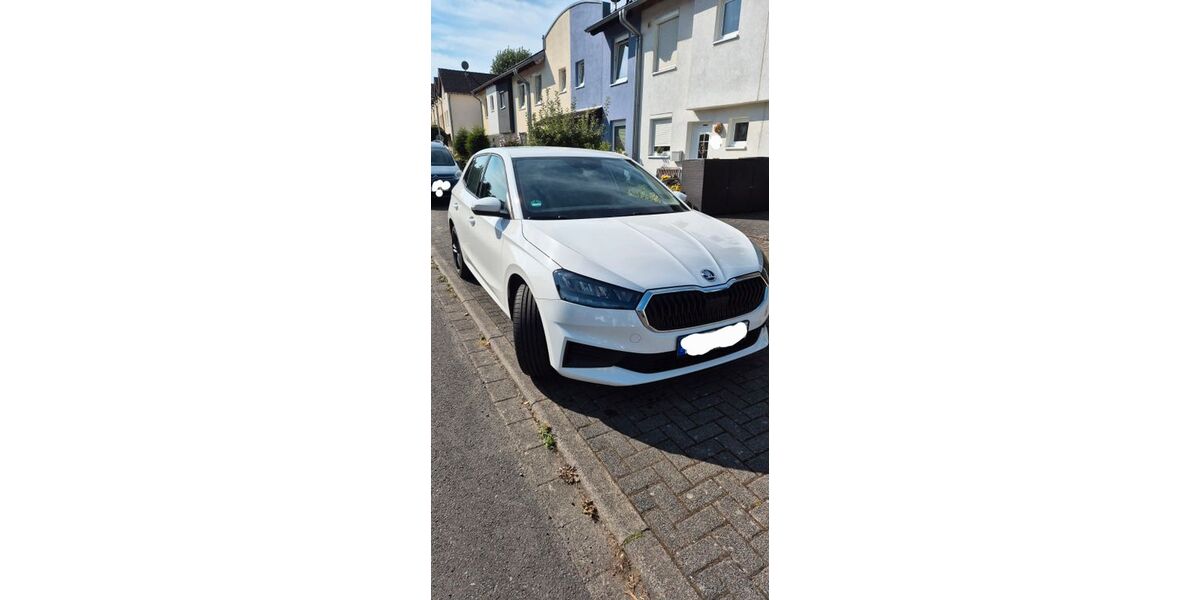 Skoda Fabia 28.000 km 16.350 &euro; Königswinter 53639